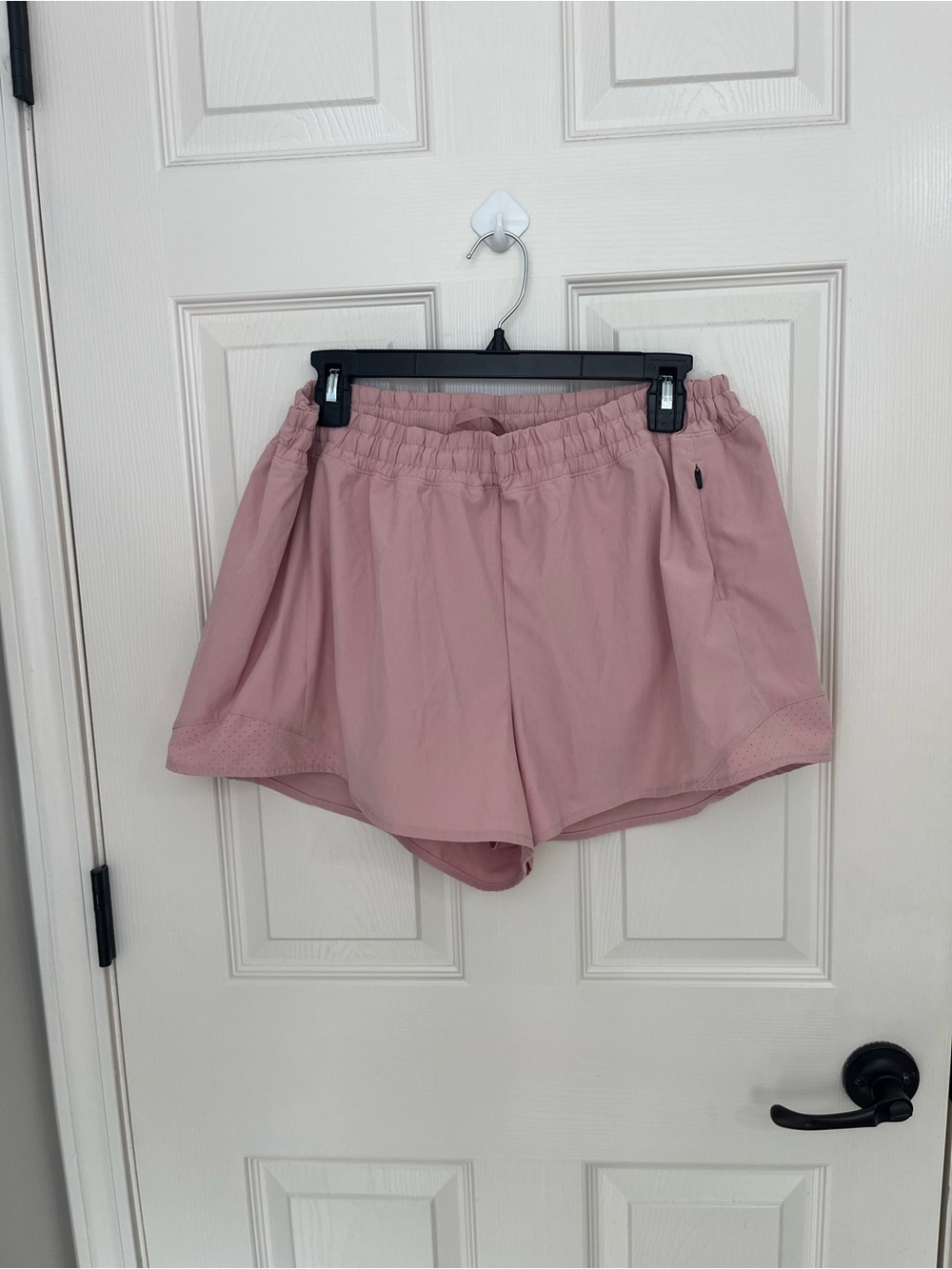 Women's High-Rise Athletic Shorts - Dusty Rose